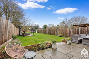 Photo 12- click for photo gallery